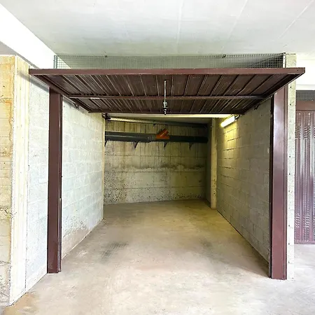 Διαμέρισμα Nest With Private Garage *